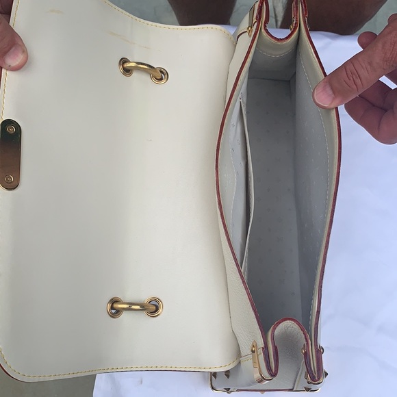 Authentic Preowned Louis Vuitton  lshoulder Bag - Picture 14 of 15